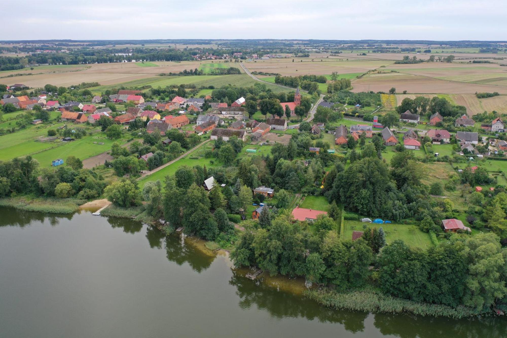 Domek Letniskowy Drewniany Nad Jeziorem Strzeszowskim Nowy Exteriér fotografie