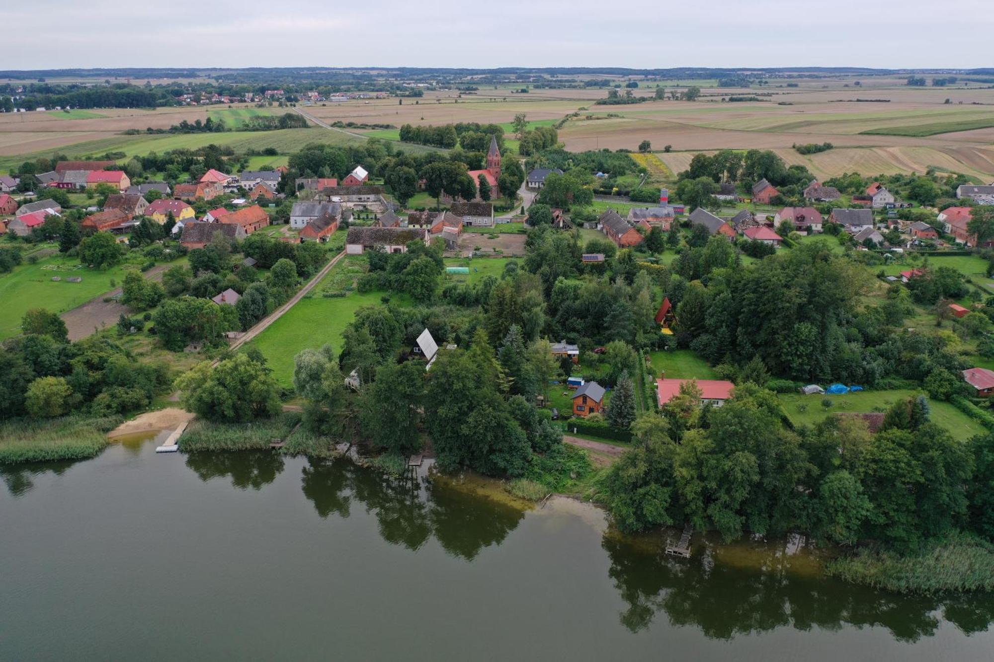 Domek Letniskowy Drewniany Nad Jeziorem Strzeszowskim Nowy Exteriér fotografie